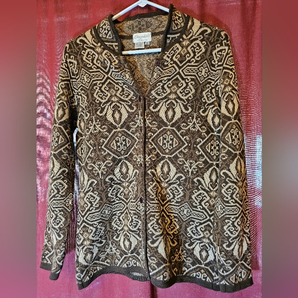 Cherry Lewis sweater - Picture 1 of 2